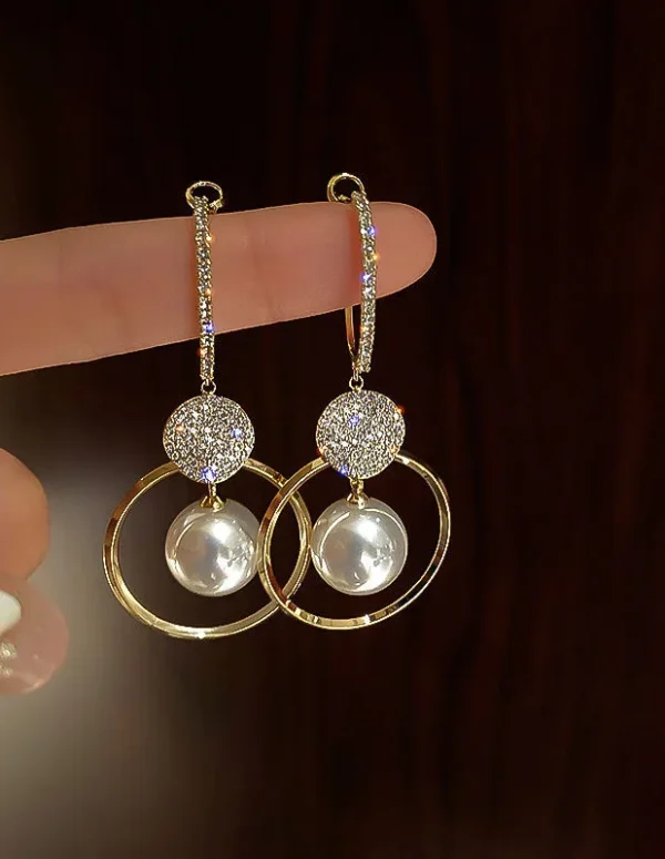 2024 New Fashion Korean Oversized White Pearl Drop Earrings for Women Bohemian Golden Round Zircon Wedding Earrings Jewelry Gift