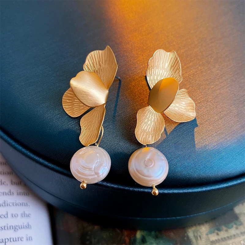 Elegant Natural Imitation Pearls Earrings For Women Vintage Golden Petals Flower Drop Earring Jewelry For Party Wedding - Image 10