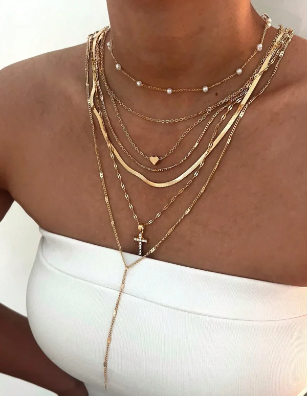 7pcs Elegant Boho Gold Color Necklaces Set for Women Vintage Heart Pearl Zircon Multi-Layer Long Necklace Daily Wear Jewelry New