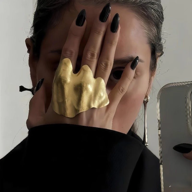 Irregular Pleated Knuckle Mental Ring Artistic Minimalist Niche Unique Exquisite Finger Ring Gifts Suitable For Men And Women - Image 3