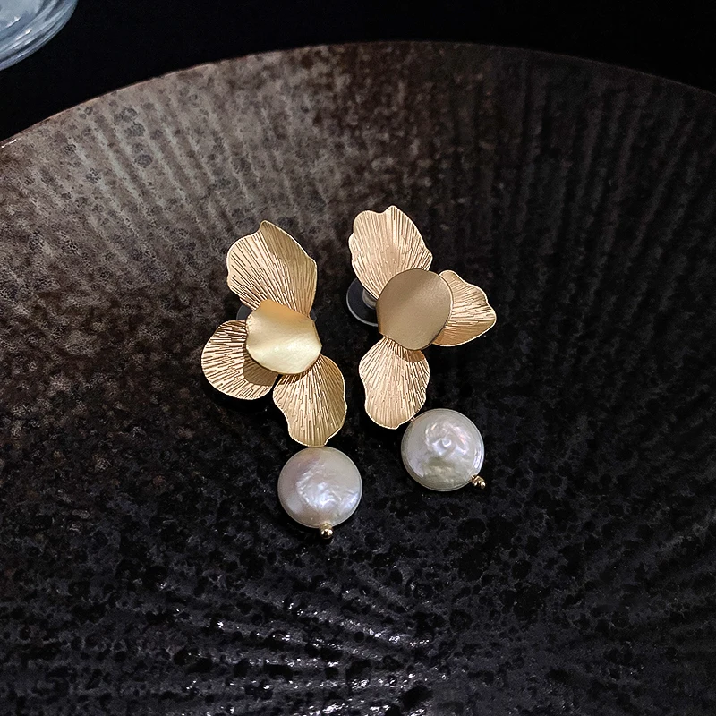 Elegant Natural Imitation Pearls Earrings For Women Vintage Golden Petals Flower Drop Earring Jewelry For Party Wedding - Image 15