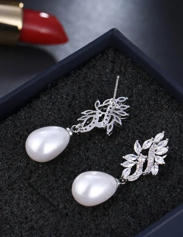 Huitan Elegant Imitation Pearl Drop Earrings for Women Aesthetic Fancy Wedding Bridal Jewelry Modern Accessories for Engagement
