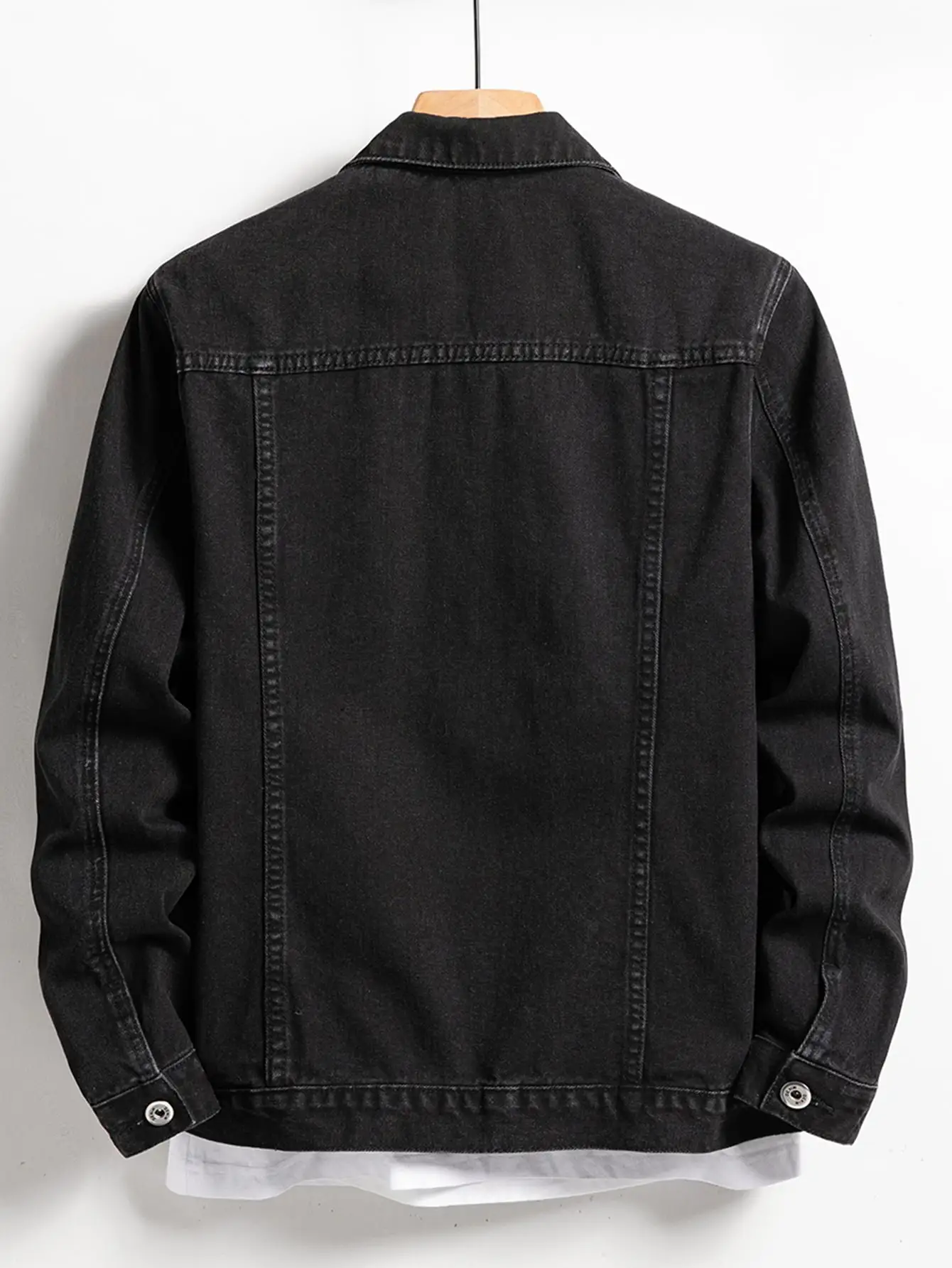 Men's denim jacket for spring and autumn. Black-collar denim coat. Suitable for daily casual wear. Stylish, simple and trendy. - Image 2