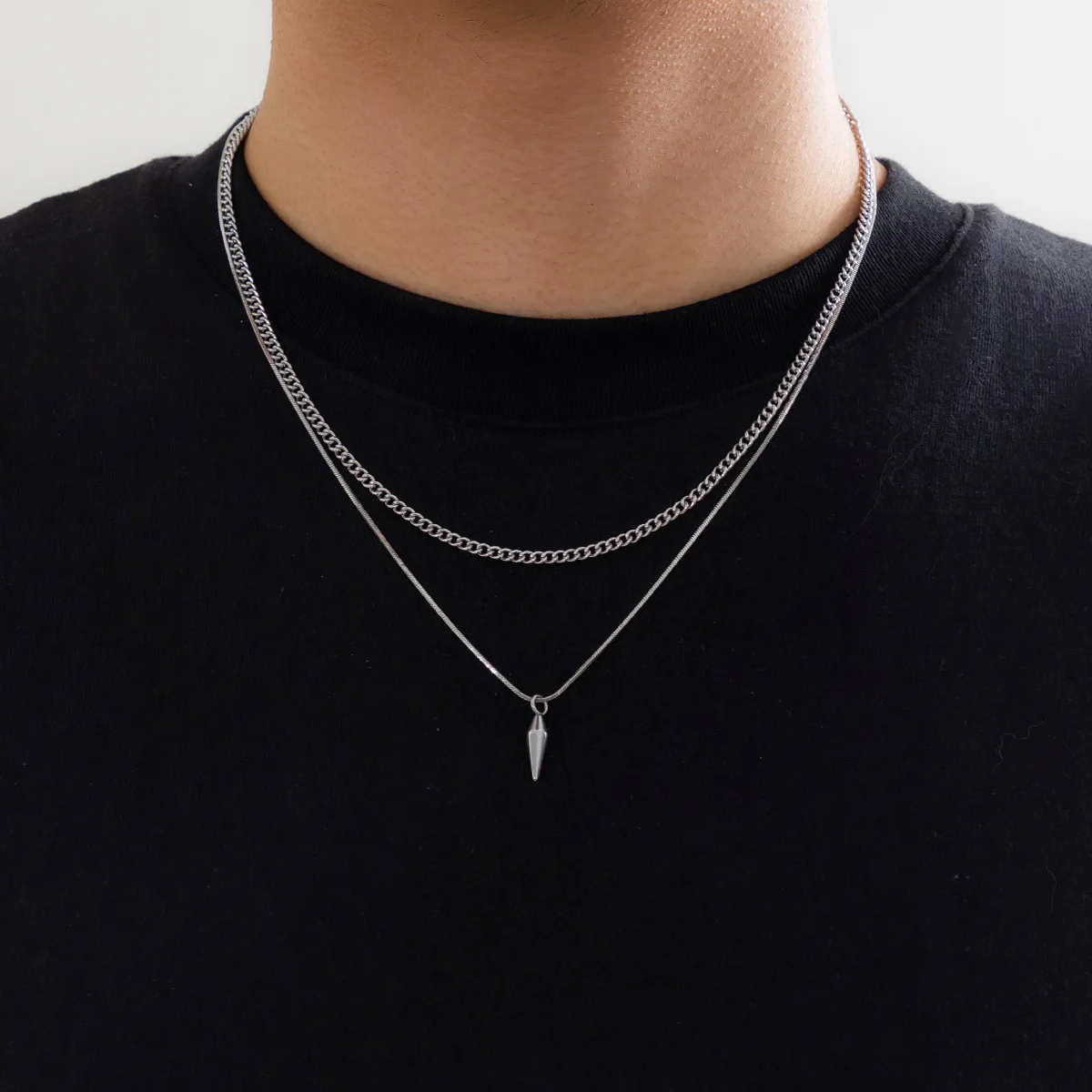 Stainless Steel Metal Rivet Pendant Thin Snake Chain Necklace for Men Punk Silver Color Cuban Link Chain Choke