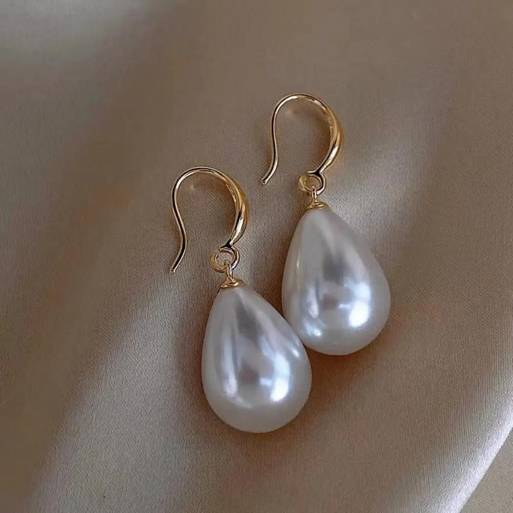 New Temperament Simple Water Drop Shape Simulation Freshwater Pearl Shell Beads Drop Earrings - Image 6