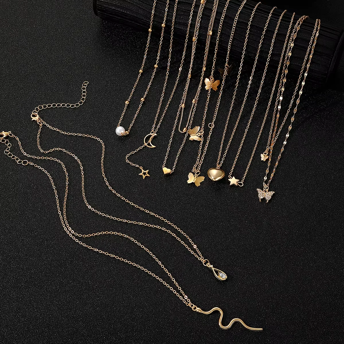 9 Pcs Multi-layered Gold Color Necklace Set for Women Fashion Zircon Pearl Heart Butterfly Star Moon Snake Pendant Necklaces Set - Image 4