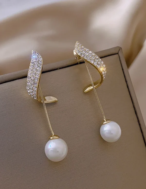 New Classic Elegant Imitation Pearl Dangle Earrings For Women Crystal Long Tassel Exquisite Drop Earring Wedding Jewelry